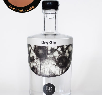 Région – Un gin de Pompaples primé à Londres!